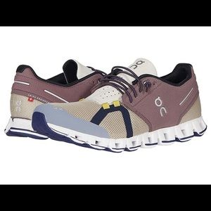 ON Cloud Running Shoes size 8